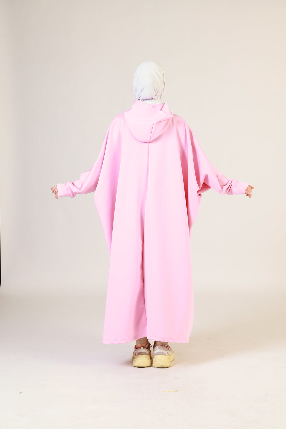 Abaya Hoodie Scupa – Style Urbain et Confort Absolu