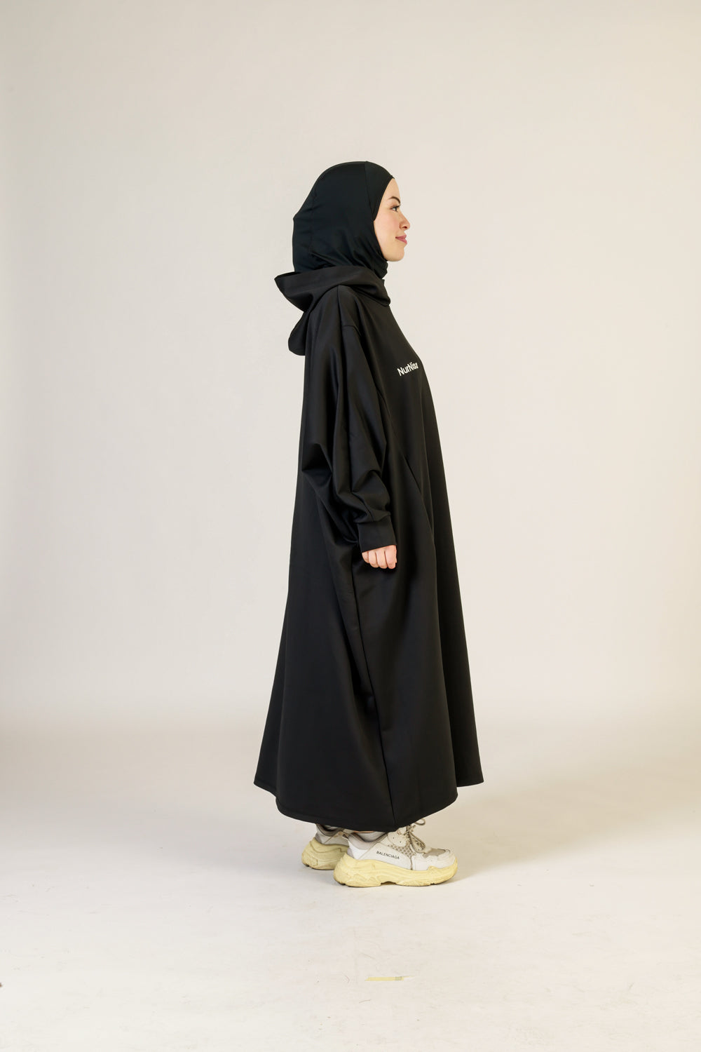 Abaya Hoodie Scupa – Style Urbain et Confort Absolu